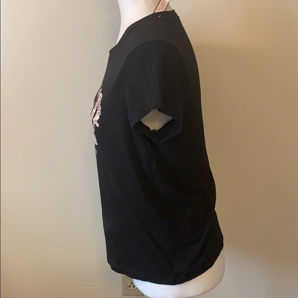 NWT Victoria’s Secret t-shir - Picture 3 of 6